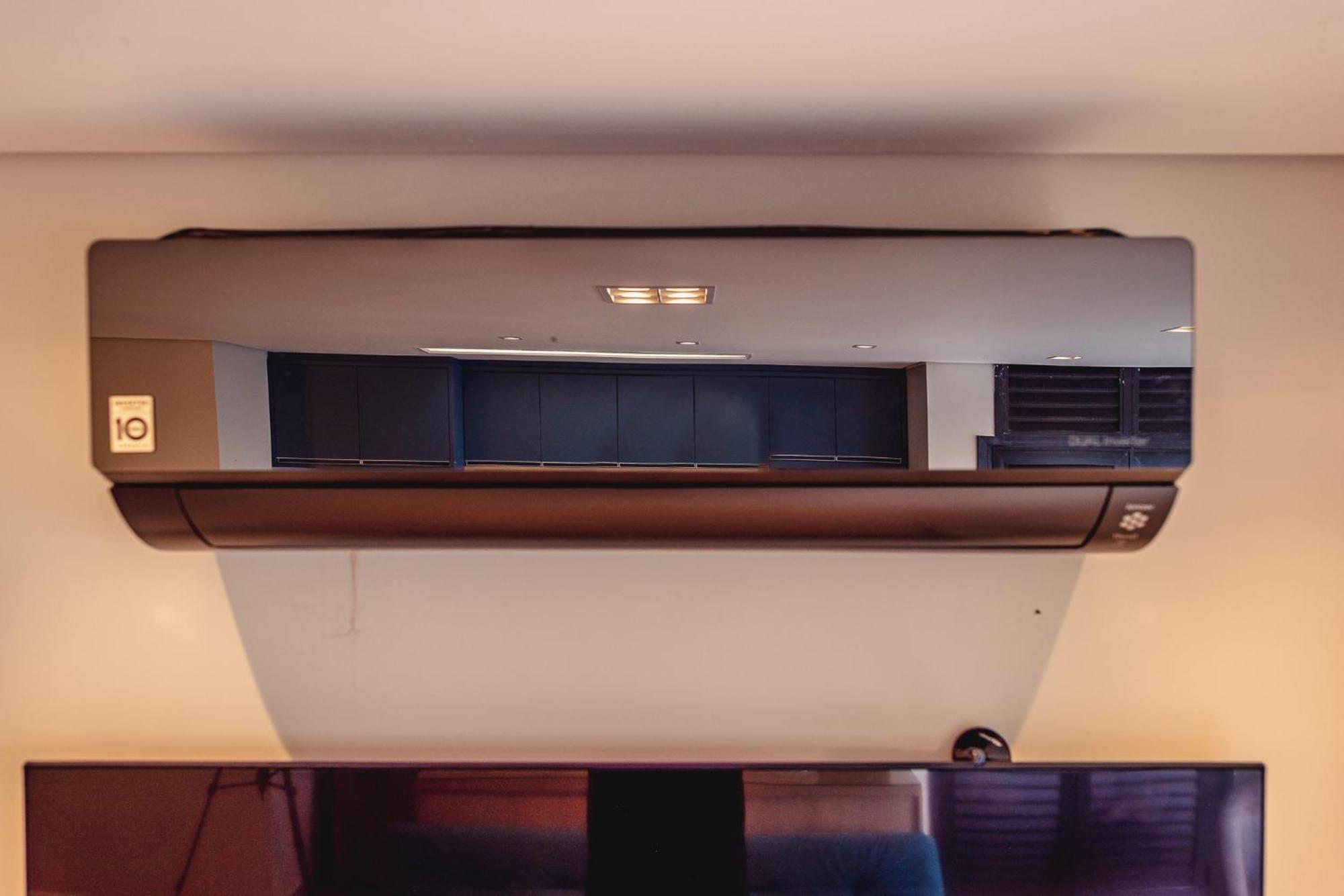 Apartamento Piscine - Um Oasis No Centro De Sp | Canal Do Anfitriao